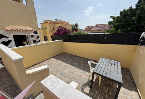 Resale - Detached Villa - La Marina