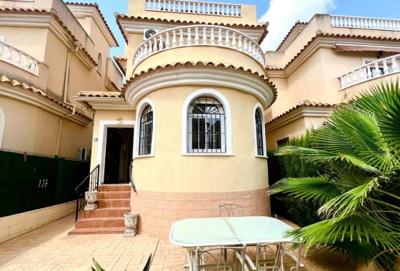 Resale - Detached Villa - La Marina