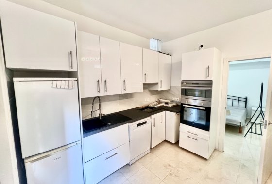 Resale - Detached Villa - La Marina