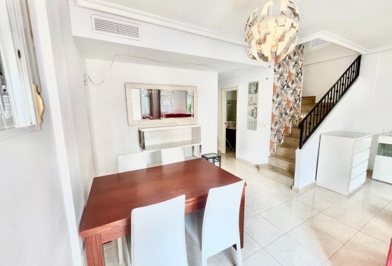 Resale - Detached Villa - La Marina