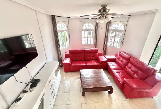 Resale - Detached Villa - La Marina