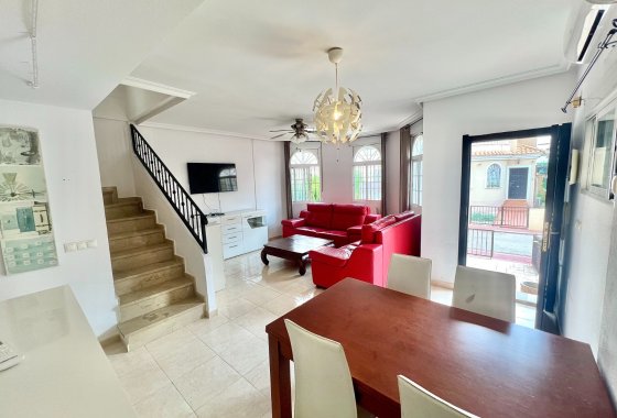 Resale - Detached Villa - La Marina