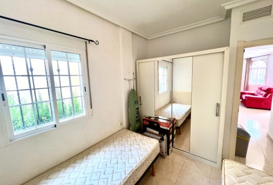 Resale - Detached Villa - La Marina