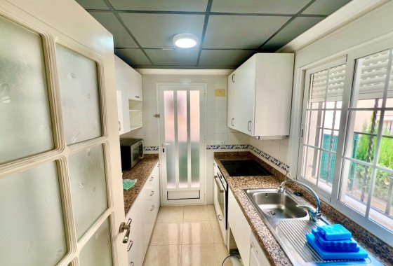 Resale - Detached Villa - La Marina