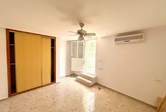 Resale - Detached Villa - La Marina