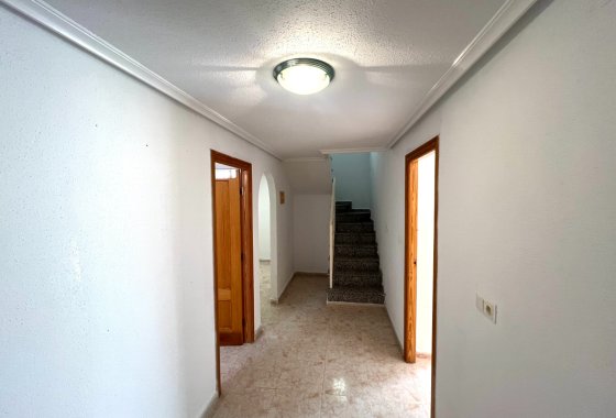 Resale - Detached Villa - La Marina