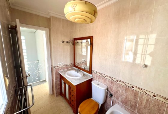 Resale - Detached Villa - La Marina