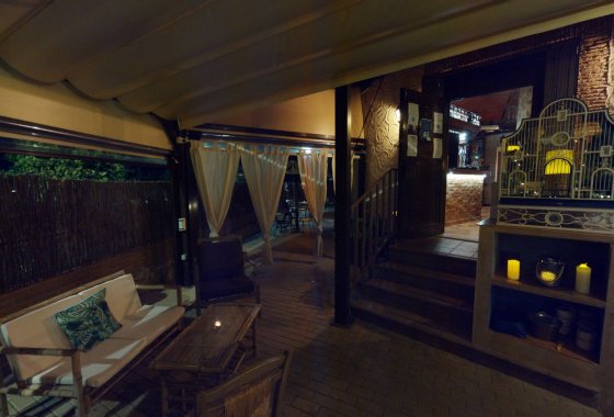 Resale - commercial property - La Marina