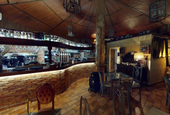 Resale - commercial property - La Marina