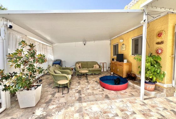 Resale - Detached Villa - La Marina