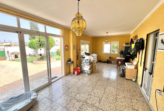 Resale - Detached Villa - La Marina