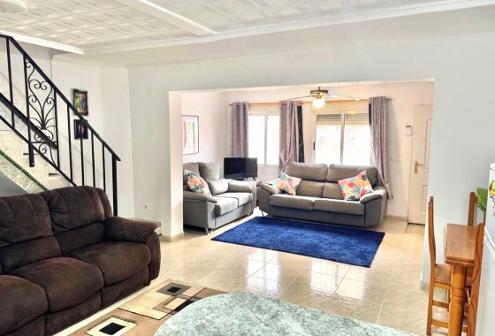 Resale - Terraced house - La Marina