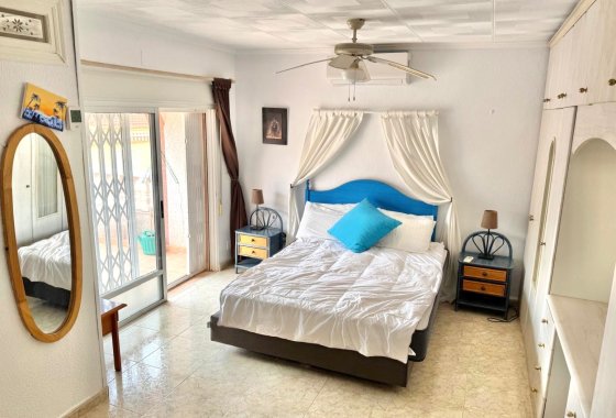 Resale - Terraced house - La Marina