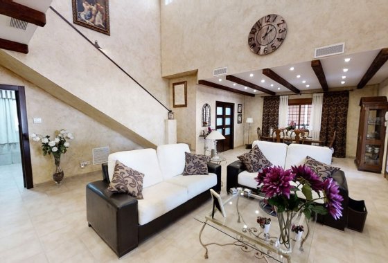 Wiederverkauf - Landhaus/Finca - Dolores