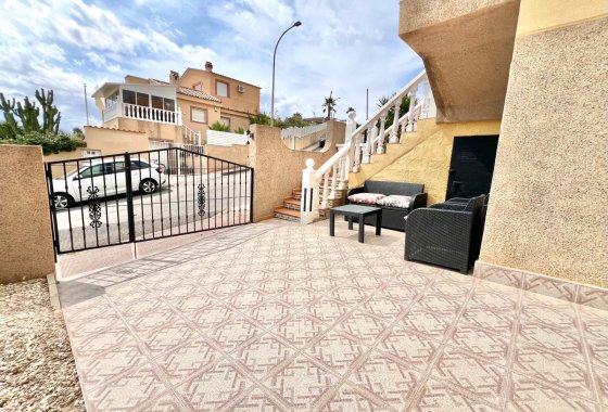 Resale - Detached Villa - La Marina