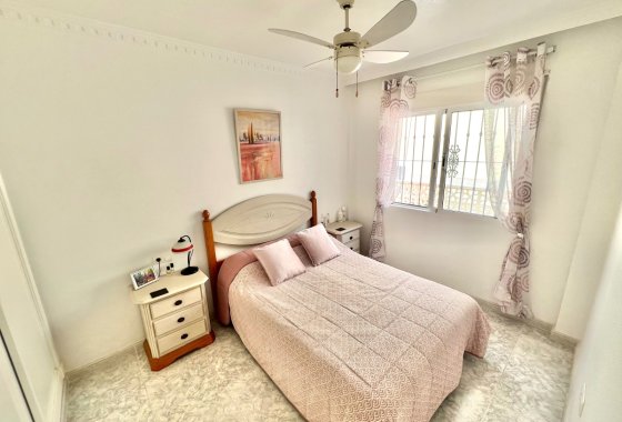 Resale - Detached Villa - La Marina