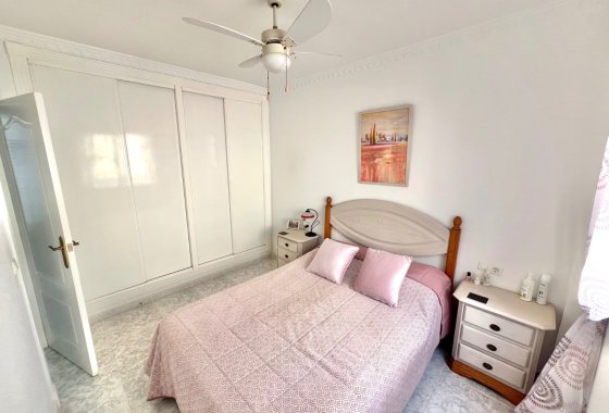 Resale - Detached Villa - La Marina