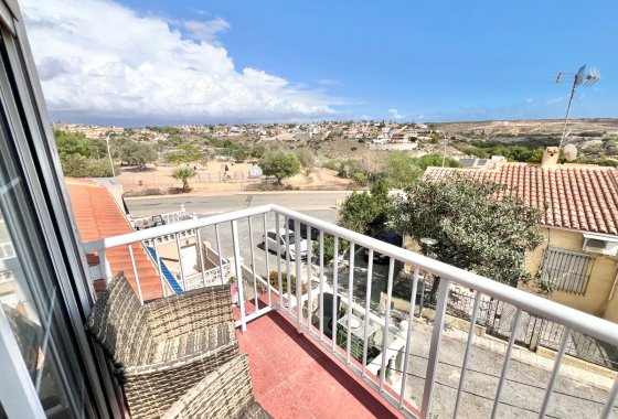 Resale - Terraced house - La Marina