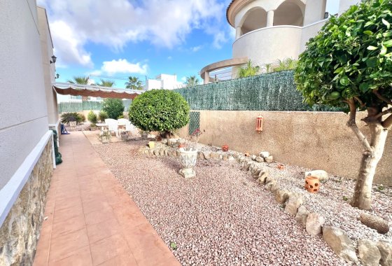 Resale - Detached Villa - La Marina