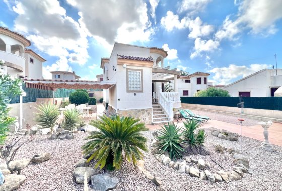 Resale - Detached Villa - La Marina