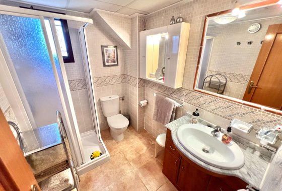 Resale - Detached Villa - La Marina