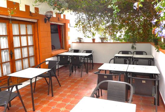 Resale - commercial property - La Marina