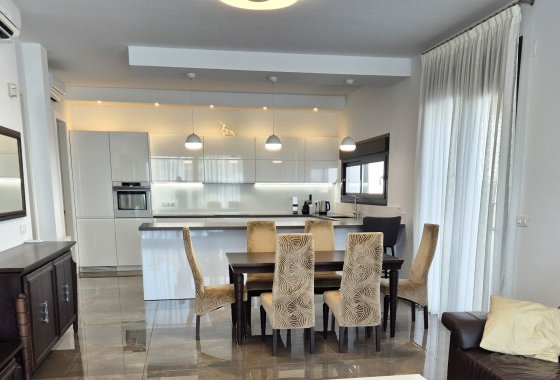 Resale - Detached Villa - La Escuera - La Marina