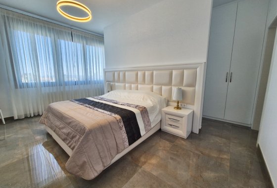 Resale - Detached Villa - La Escuera - La Marina