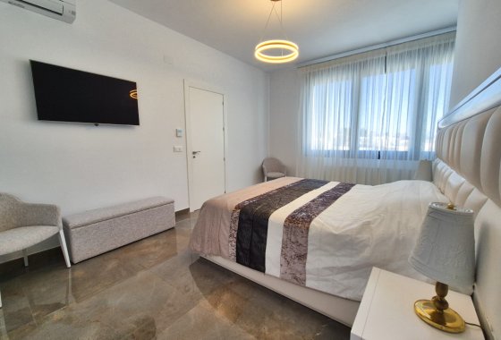 Resale - Detached Villa - La Escuera - La Marina