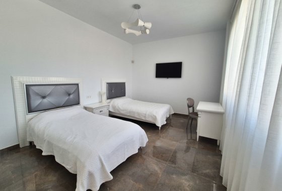 Resale - Detached Villa - La Escuera - La Marina