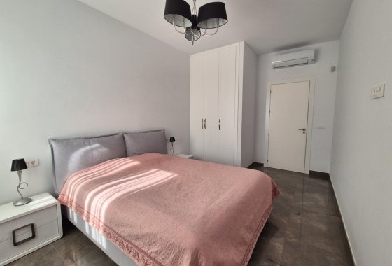 Resale - Detached Villa - La Escuera - La Marina