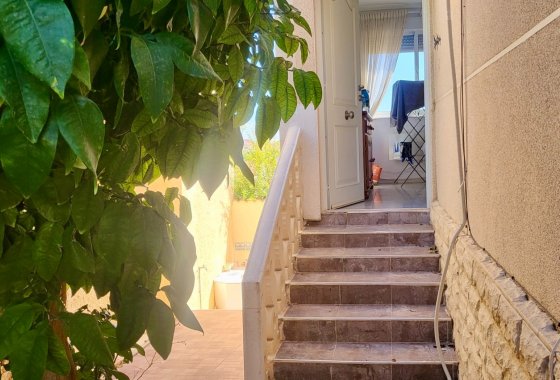 Resale - Detached Villa - La Marina