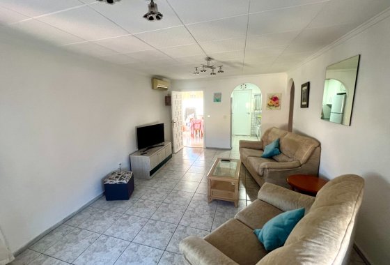 Resale - Detached Villa - La Marina