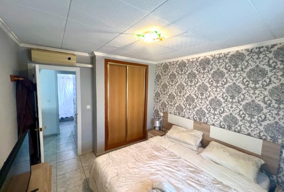 Resale - Detached Villa - La Marina