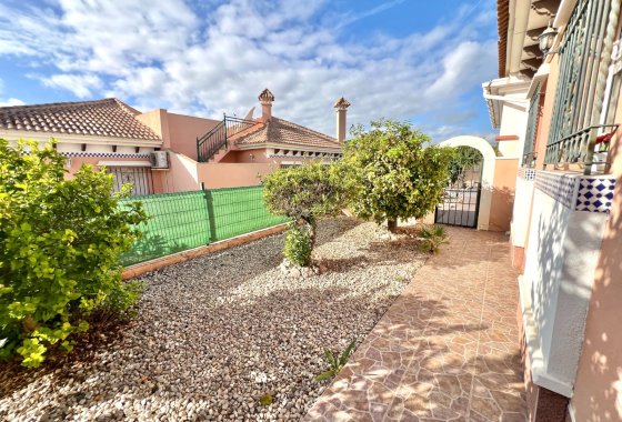 Resale - Detached Villa - La Marina