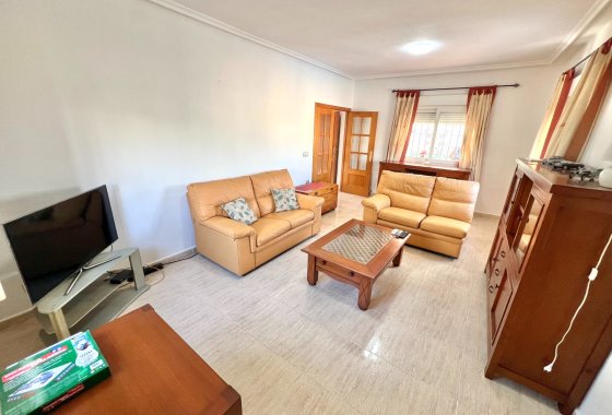 Resale - Detached Villa - La Marina