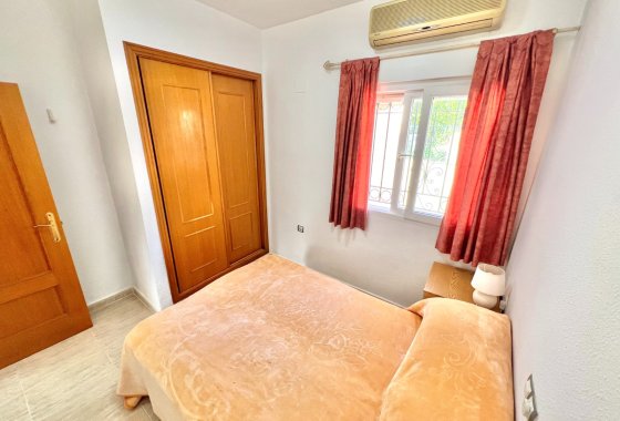 Resale - Detached Villa - La Marina