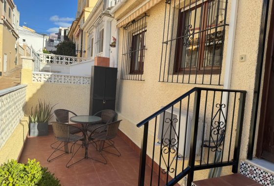 Resale - Terraced house - La Marina