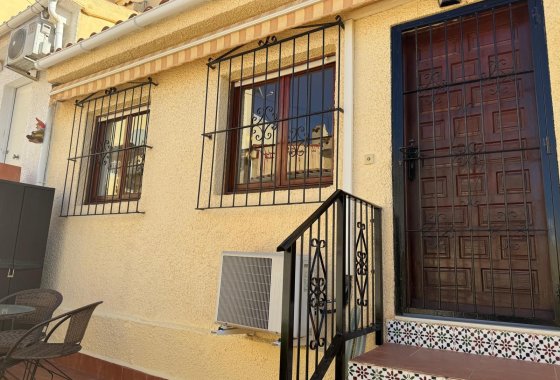 Resale - Terraced house - La Marina