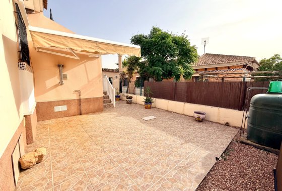 Reventa - Villa independiente - La Marina