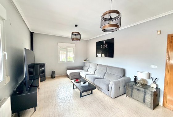 Reventa - Villa independiente - La Marina