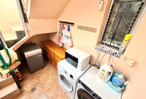 Reventa - Villa independiente - La Marina