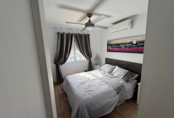 Resale - Apartment - La Marina