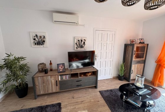 Resale - Apartment - La Marina