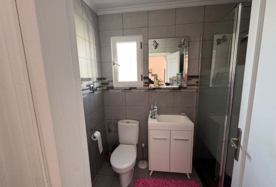 Resale - Apartment - La Marina