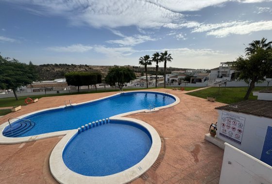 Resale - Apartment - La Marina