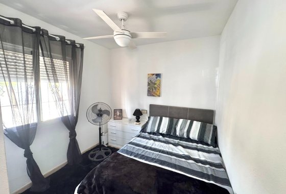 Resale - Apartment - La Marina