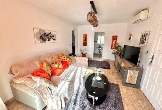 Resale - Apartment - La Marina