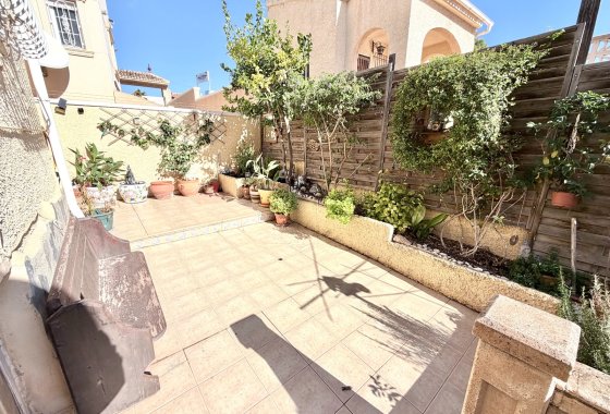 Resale - Detached Villa - La Marina