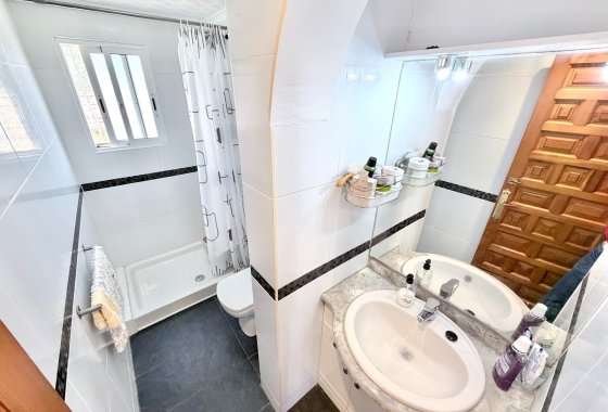 Resale - Detached Villa - La Marina